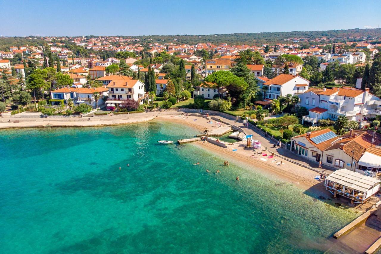 Apartment Bor - On The Beach Malinska Eksteriør bilde